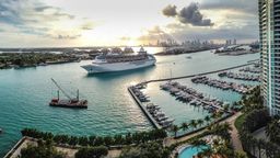 Encuentra vuelos baratos desde Panam&aacute; a Miami Beach