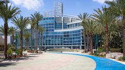 Hoteles cerca a The OC Spring Home & Garden Show