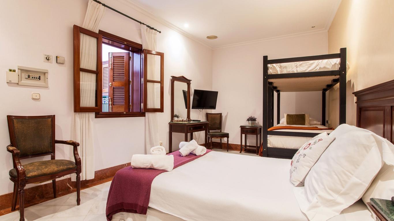 Hotel Baco