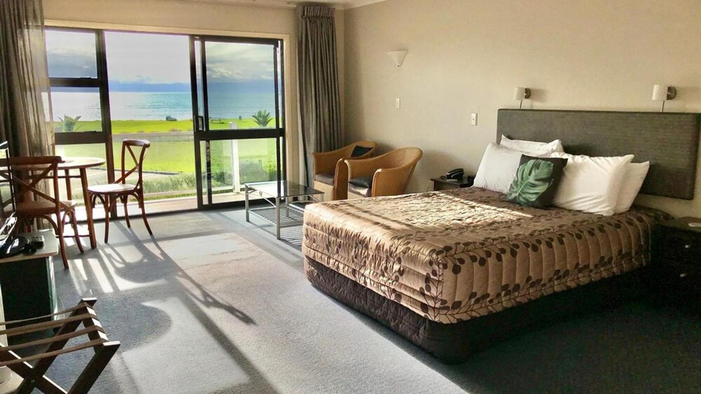 Harbour View Motel on Ahuriri Beach in Napier NZ with sea view suites