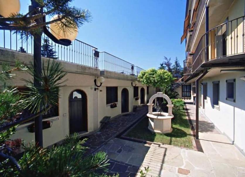 Vista del exterior Foto