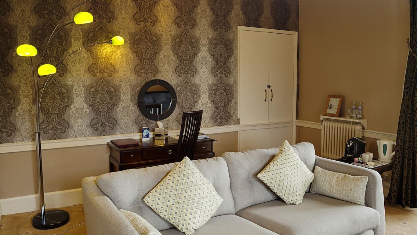 Best Western Walworth Castle Hotel