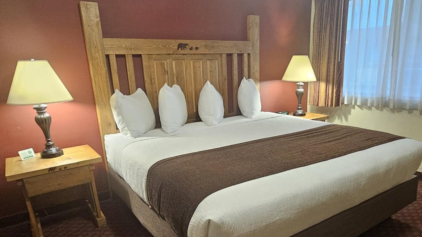 Three Bear Lodge