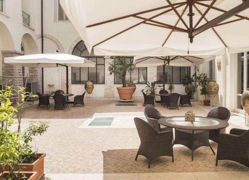 Patio Foto