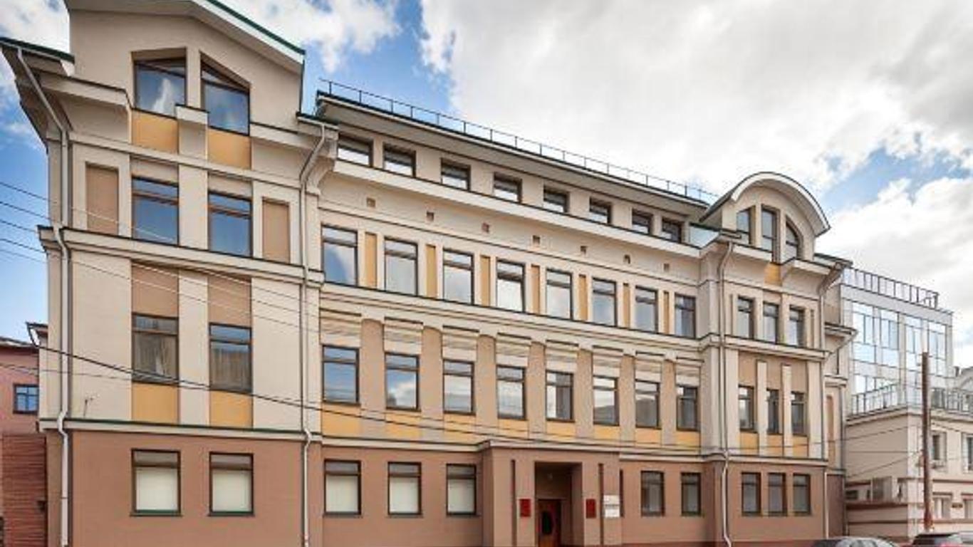 Nikola House