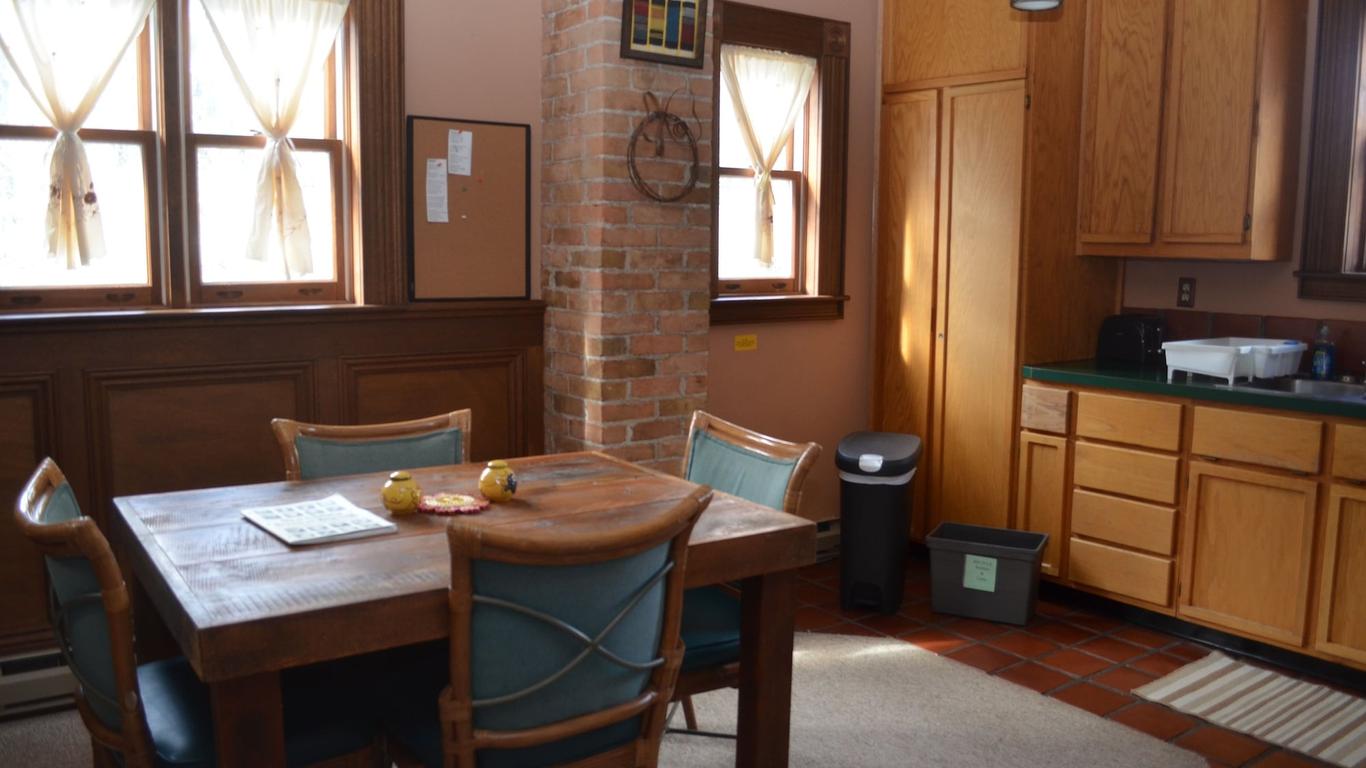 The Ouray Main Street Inn