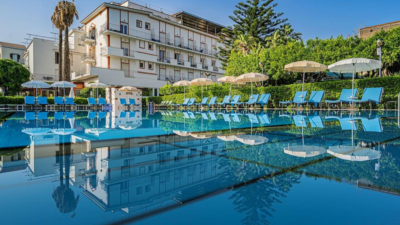 Hotel Aequa