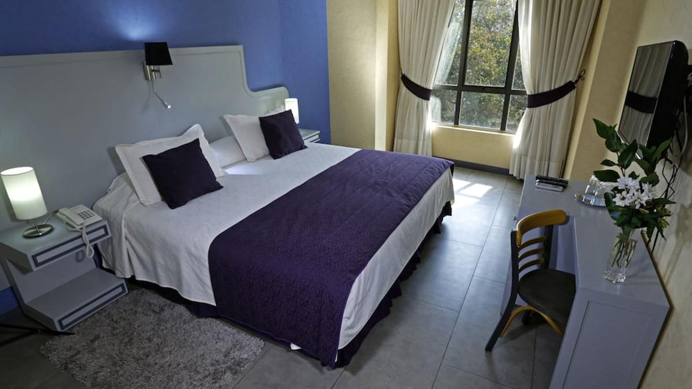 Infinity Park Hotel