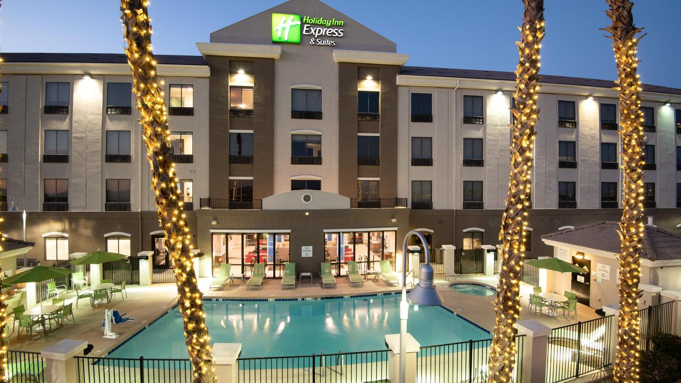 Holiday Inn Express & Suites Yuma