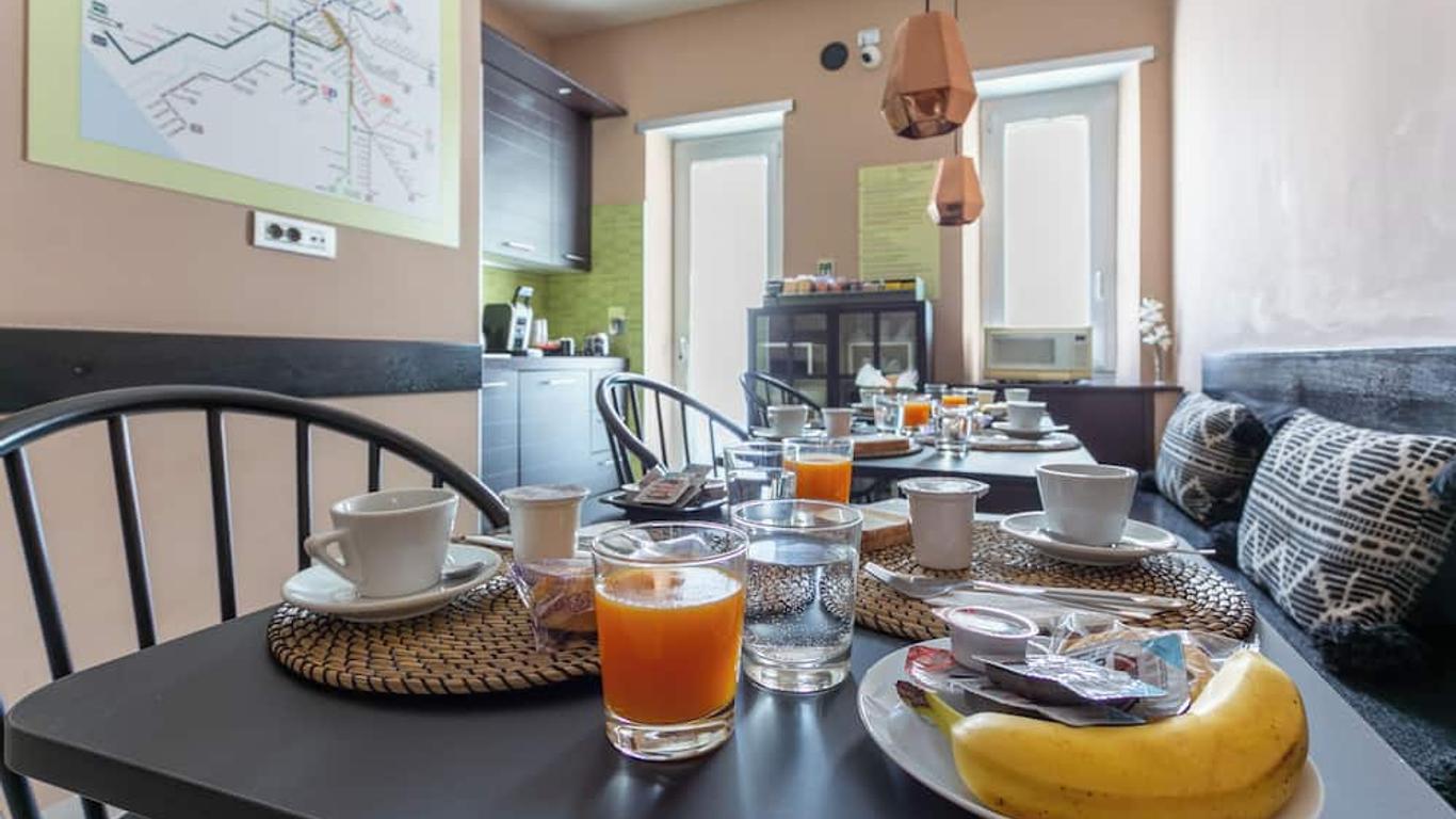 Moai Home