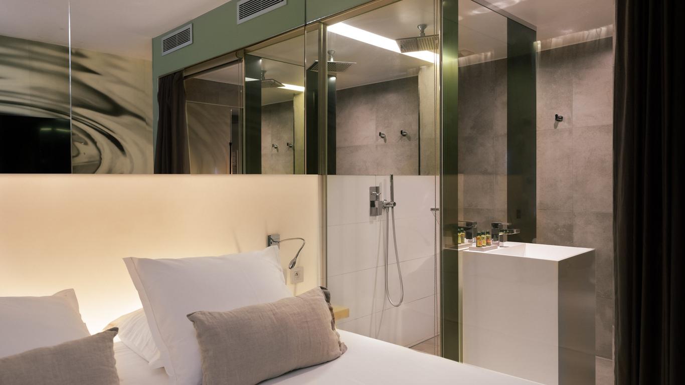 Legend Hôtel Paris