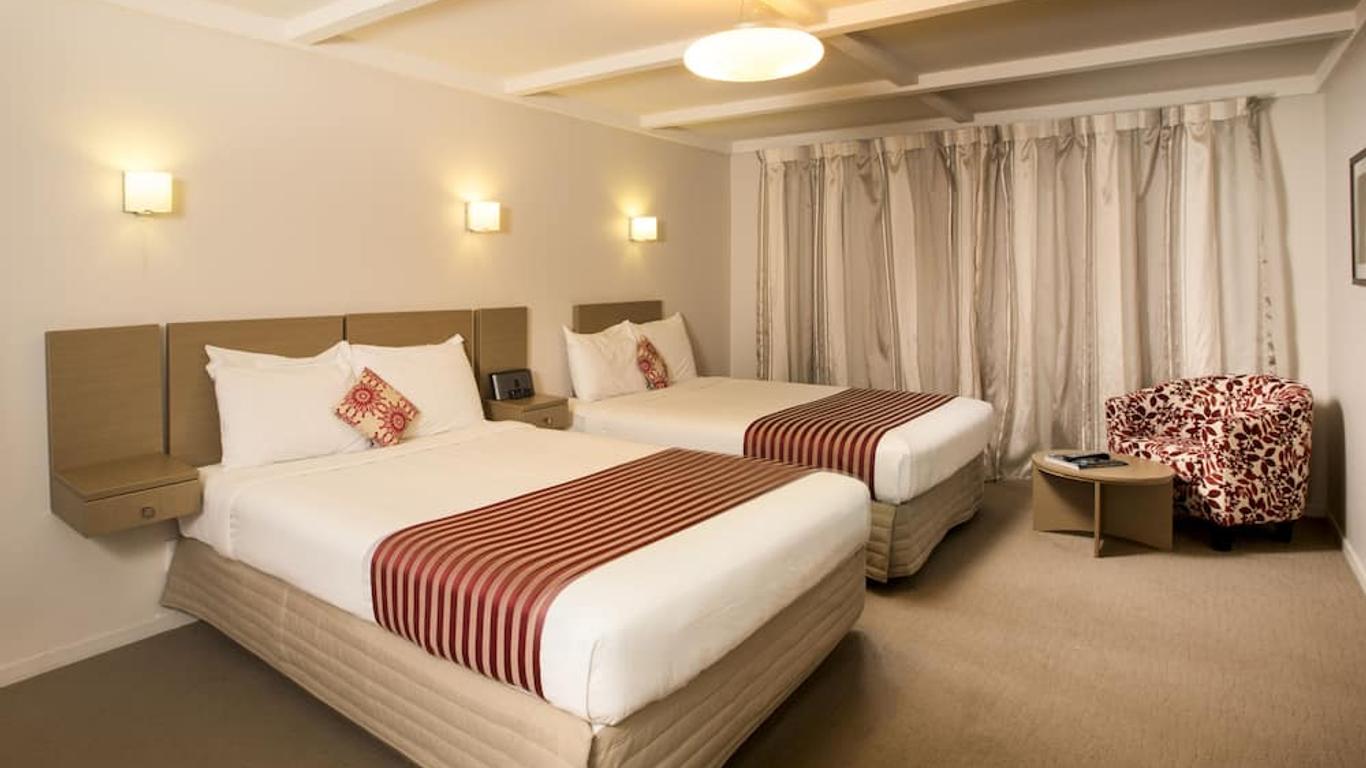 Lake Rotorua Hotel