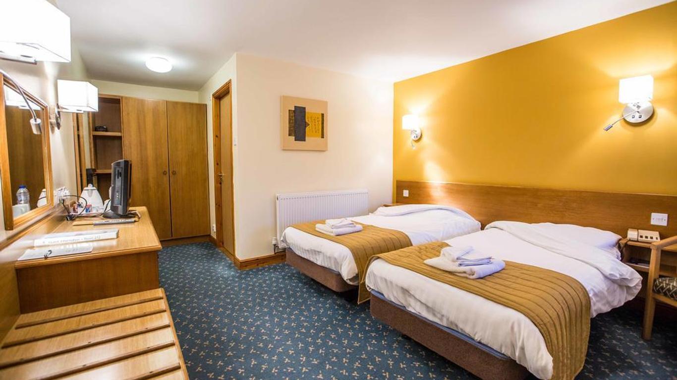 Tollgate Hotel & Leisure