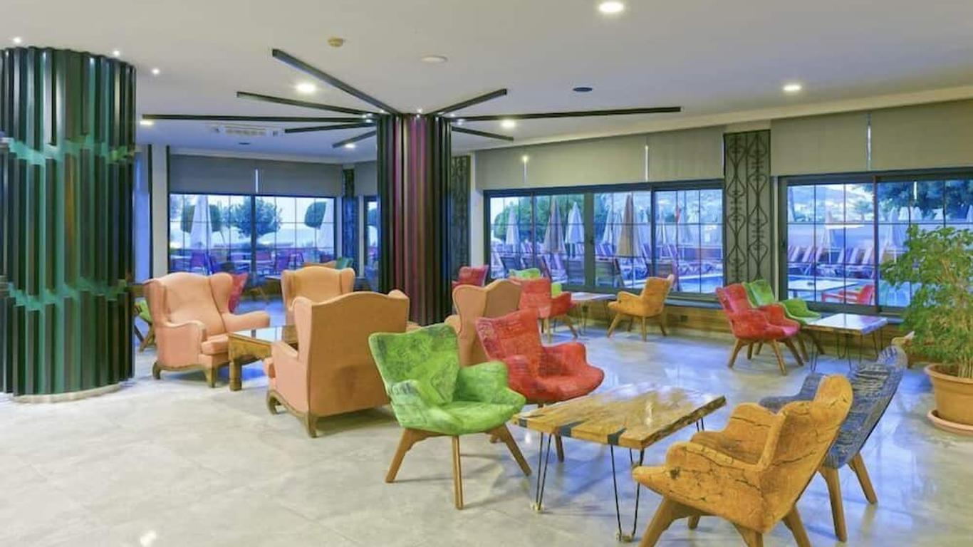 Monart City Hotel