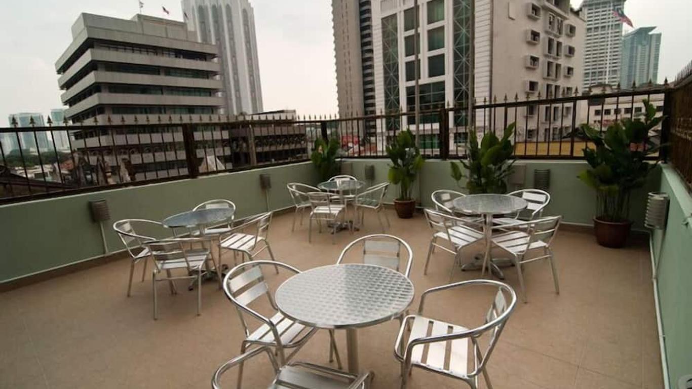Hotel A-One