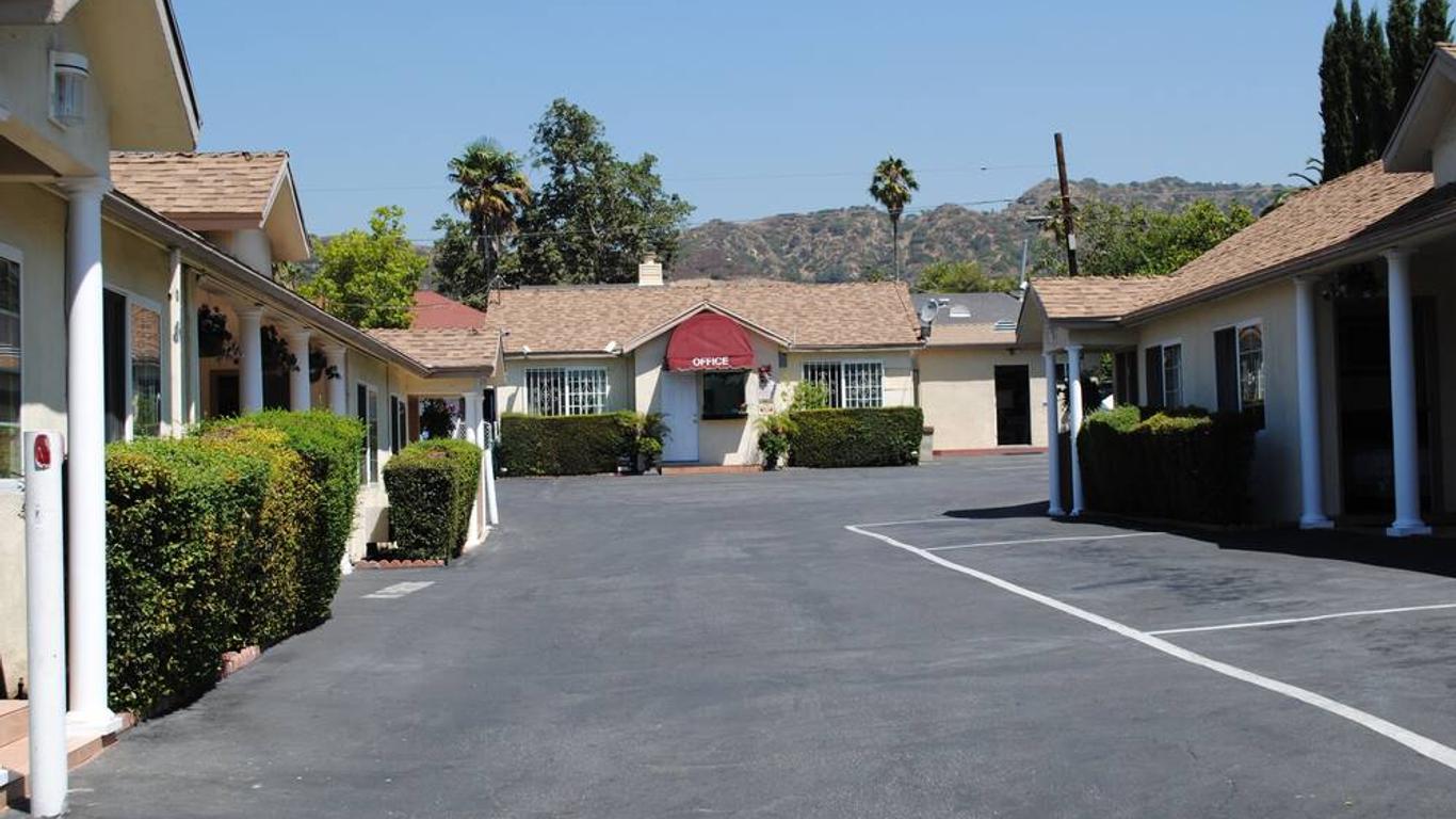 Rose Bowl Motel