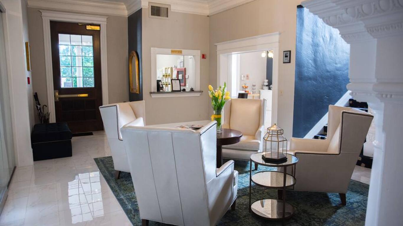 Sterling Hotel