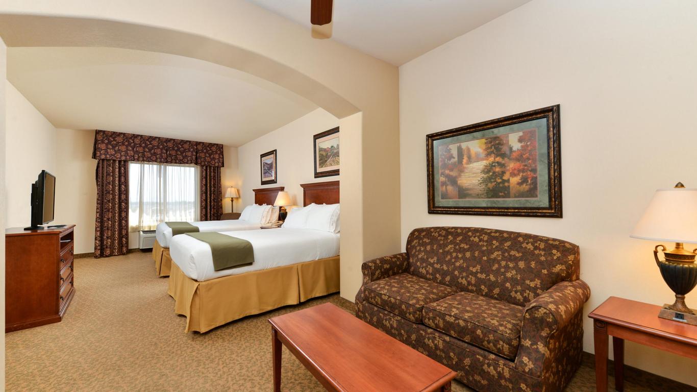 Holiday Inn Express & Suites Las Cruces