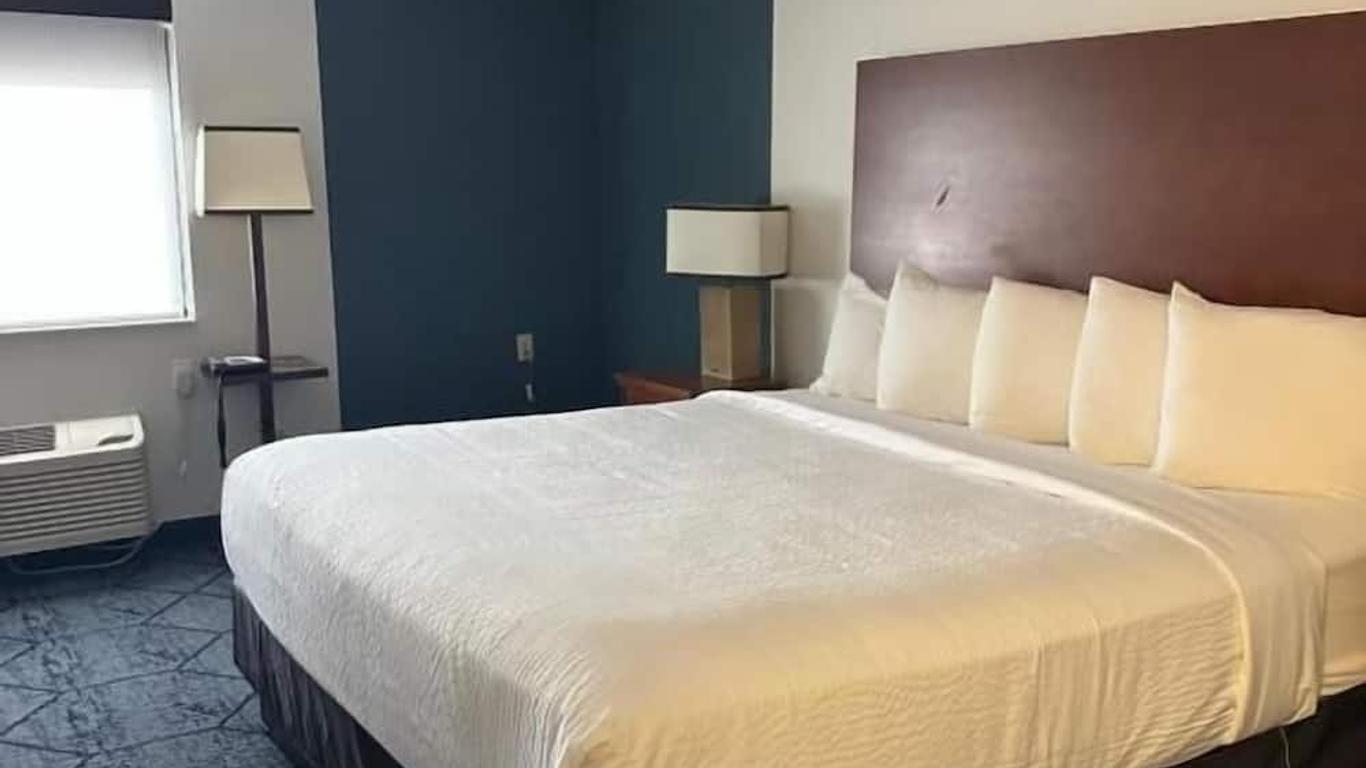 Baymont by Wyndham Columbia, MO