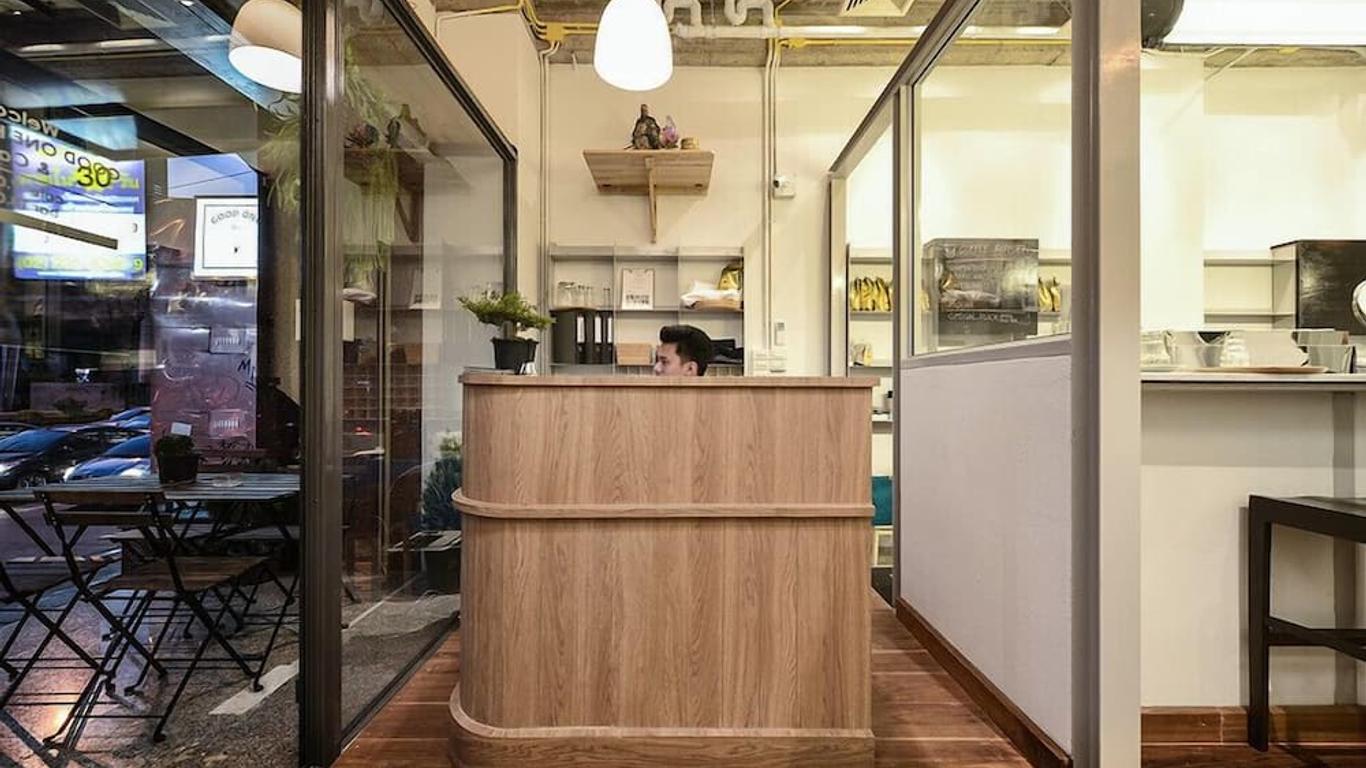Good One Hostel & Cafe Bar