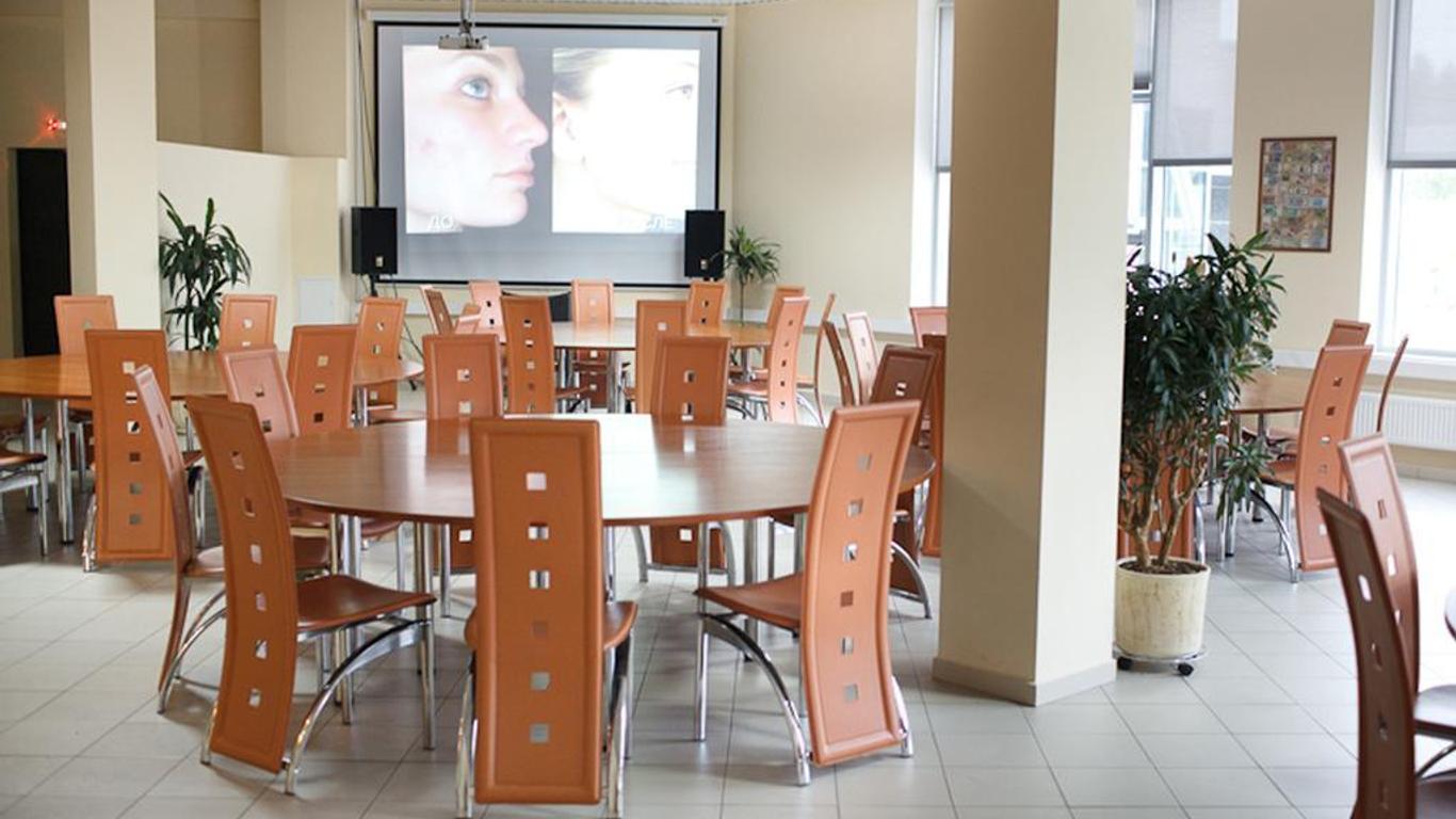 Sky Hostel Sheremetyevo