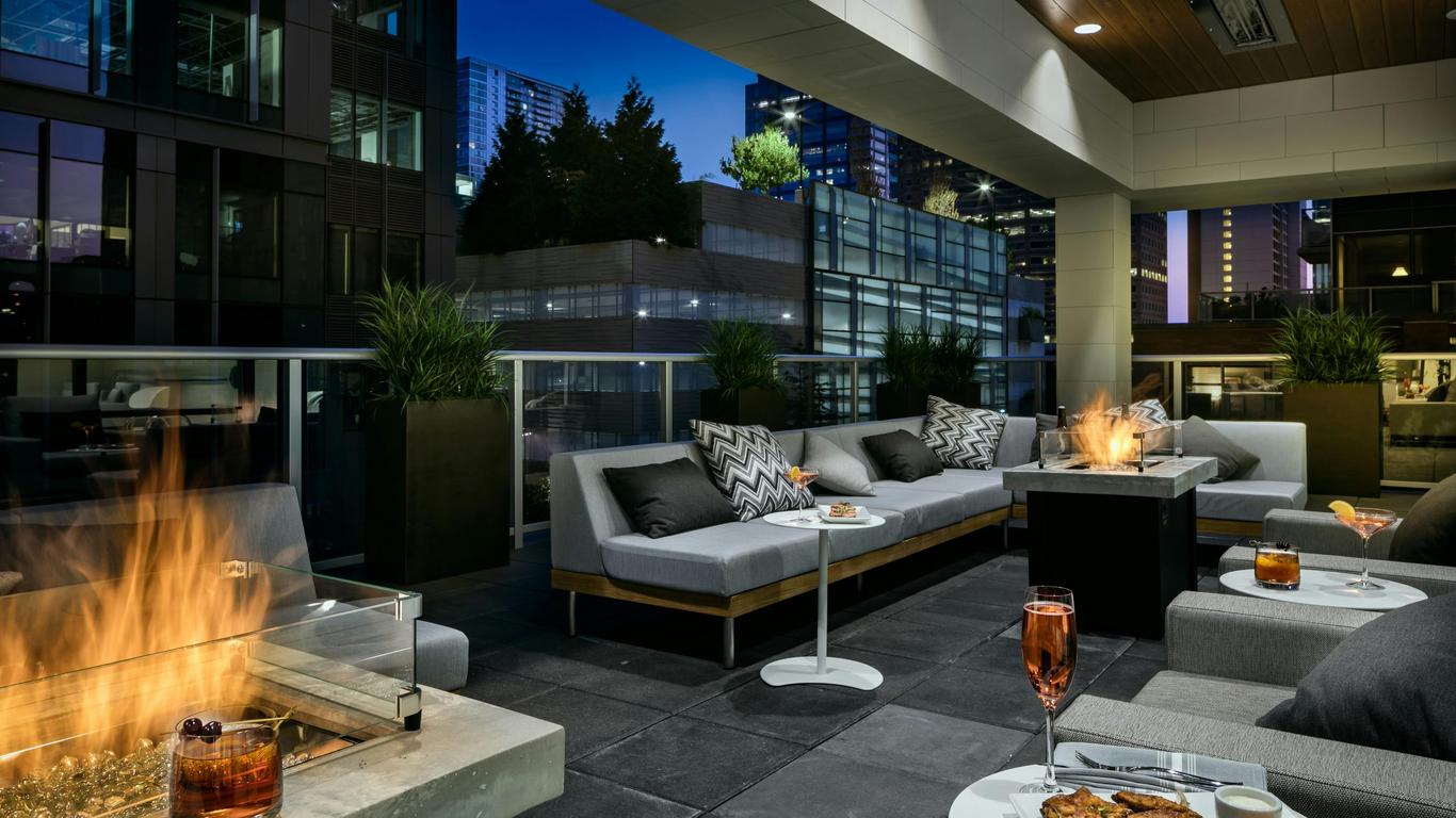 Hilton Garden Inn Seattle Bellevue Downtown