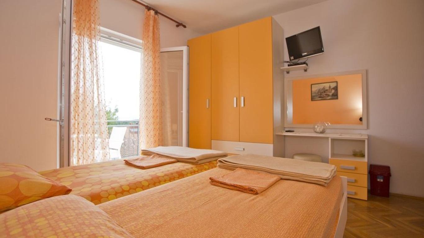 Youth Hostel Villa Marija