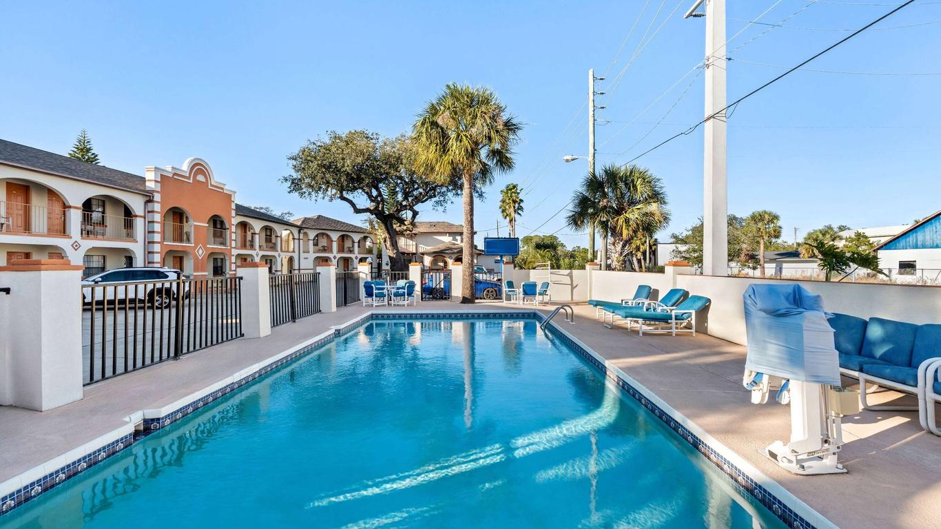 Travelodge by Wyndham Suites St Augustine