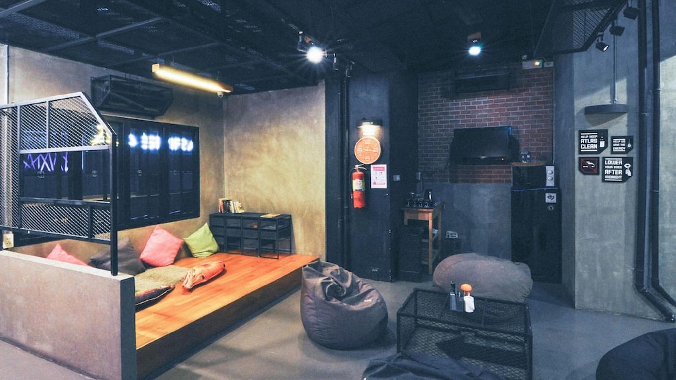A7 Hidden Hostel