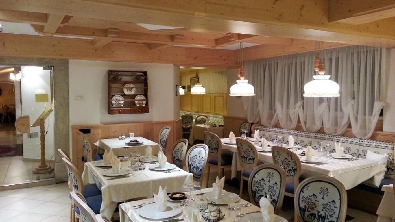Folgaria Post Hotel