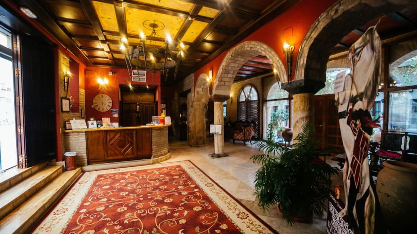 Hotel Posada de Vallina by MiRa