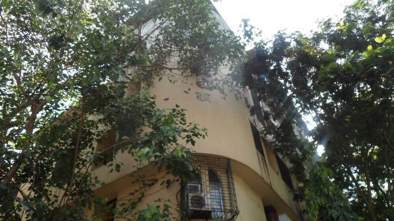 Hotel Karishma