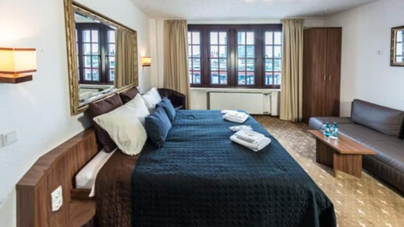 Hotel und Restaurant Löwenbräu Köln