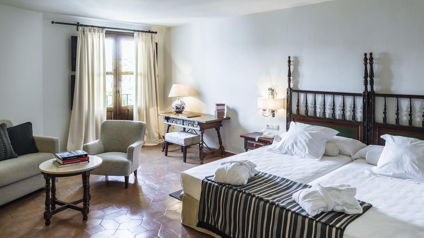Parador De Merida