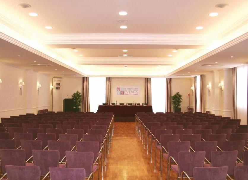 Sala de conferencias Foto