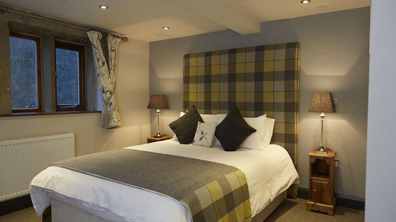 The Woodman Inn