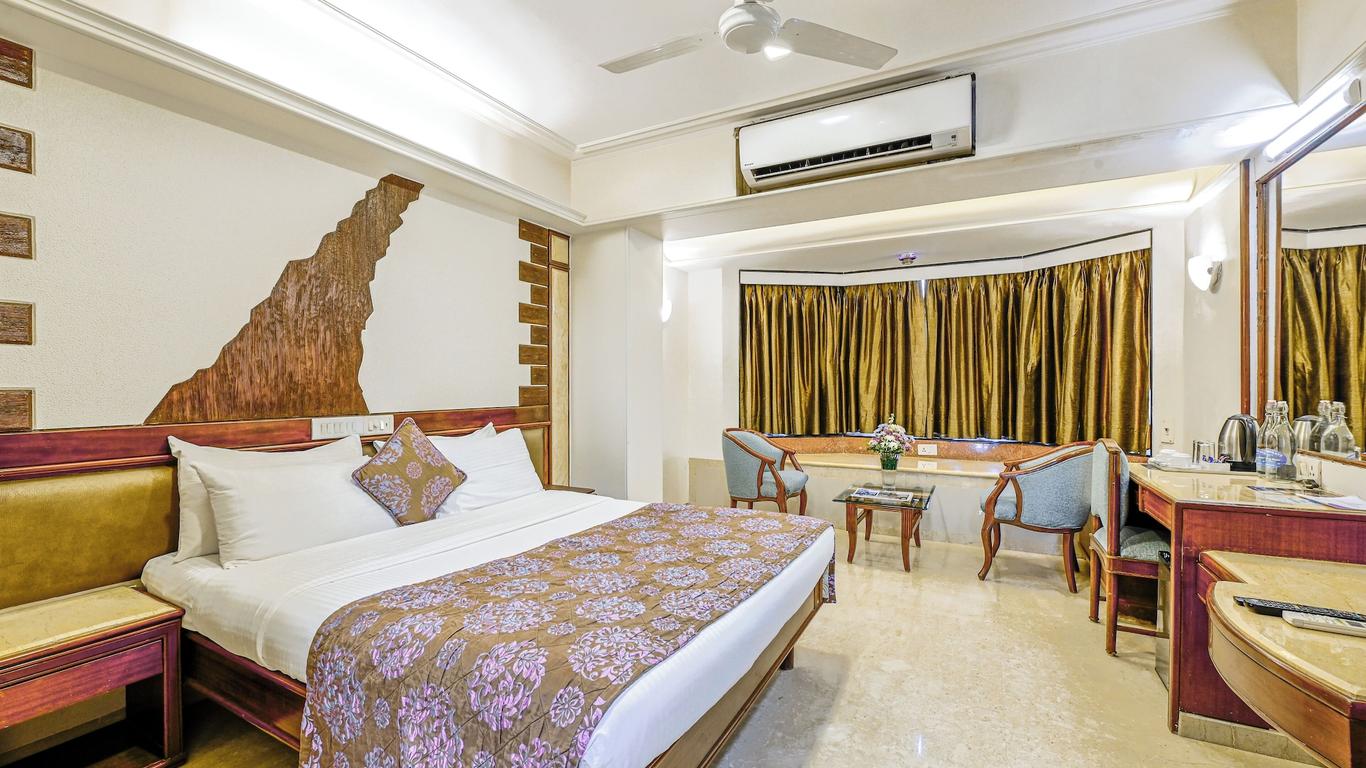 Hotel Regal Enclave