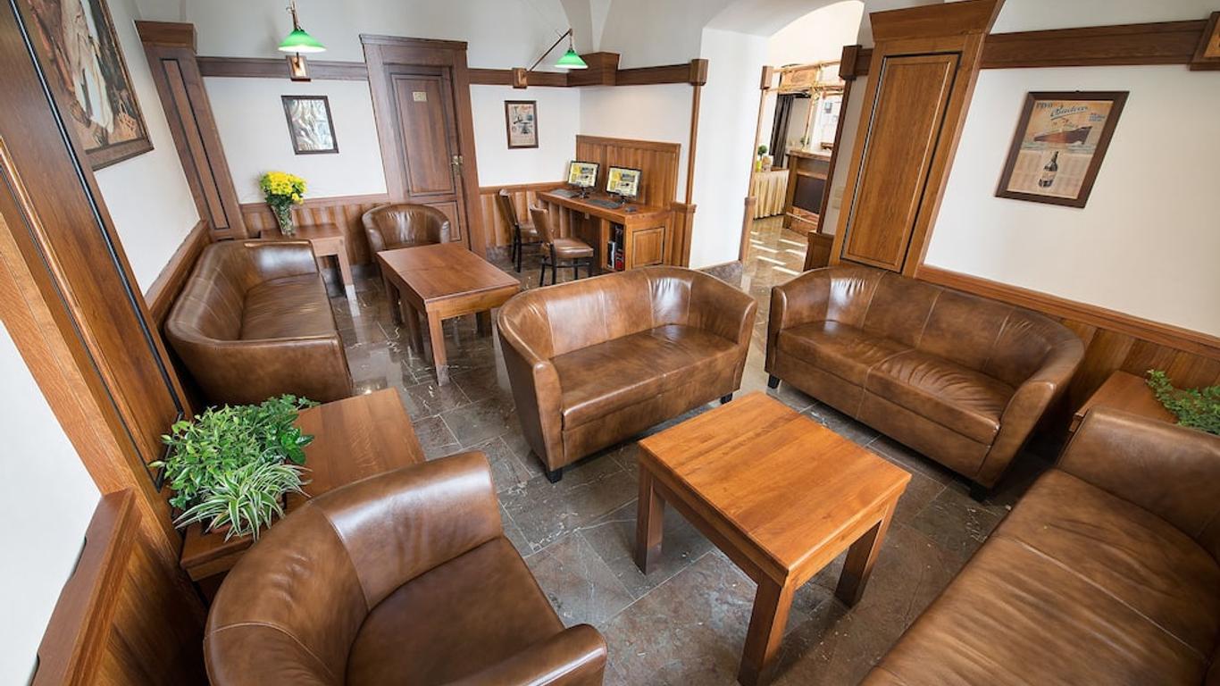 U Medvidku-Brewery Hotel