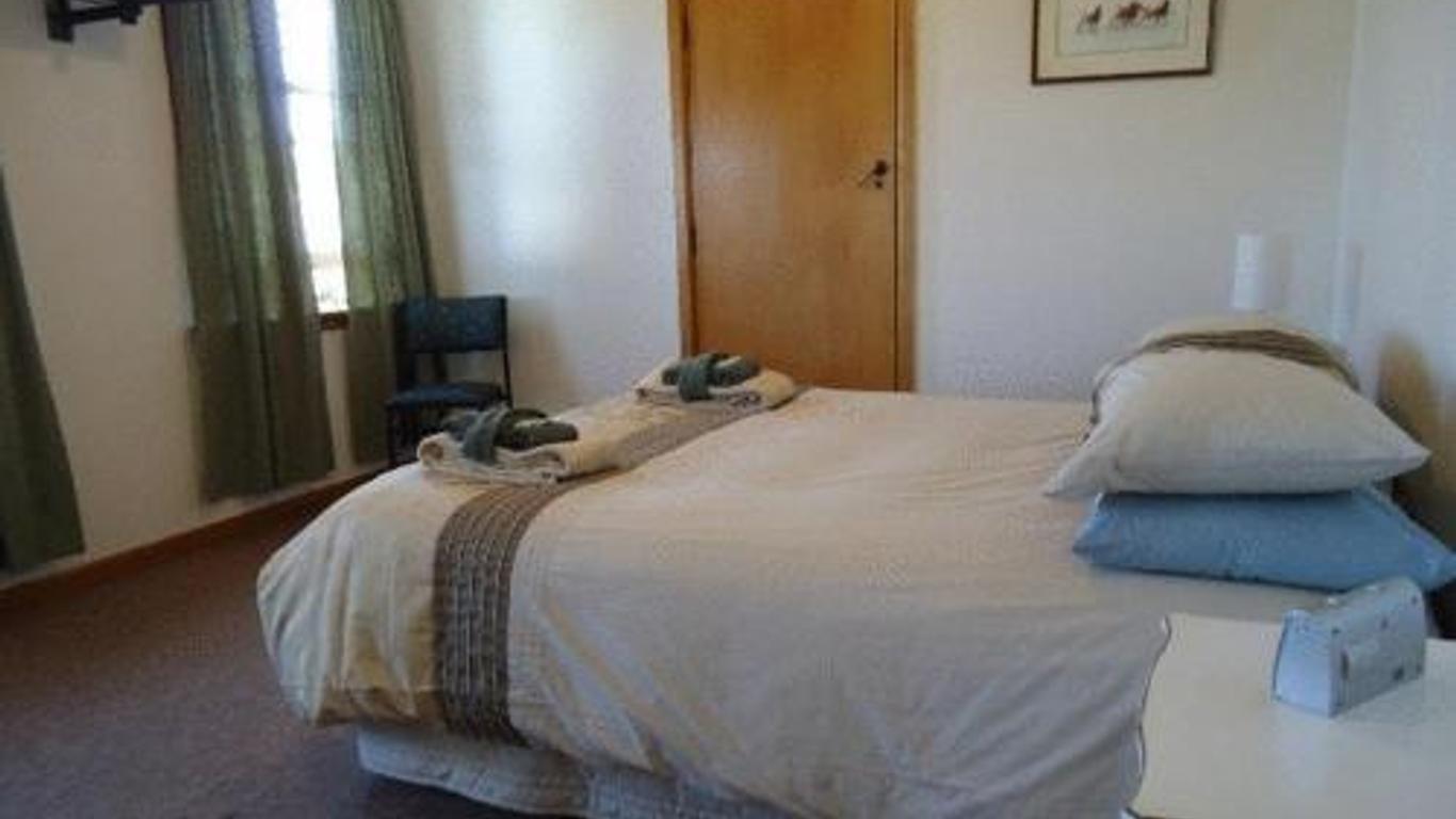 The Pier Lodge Bed And Breakfast