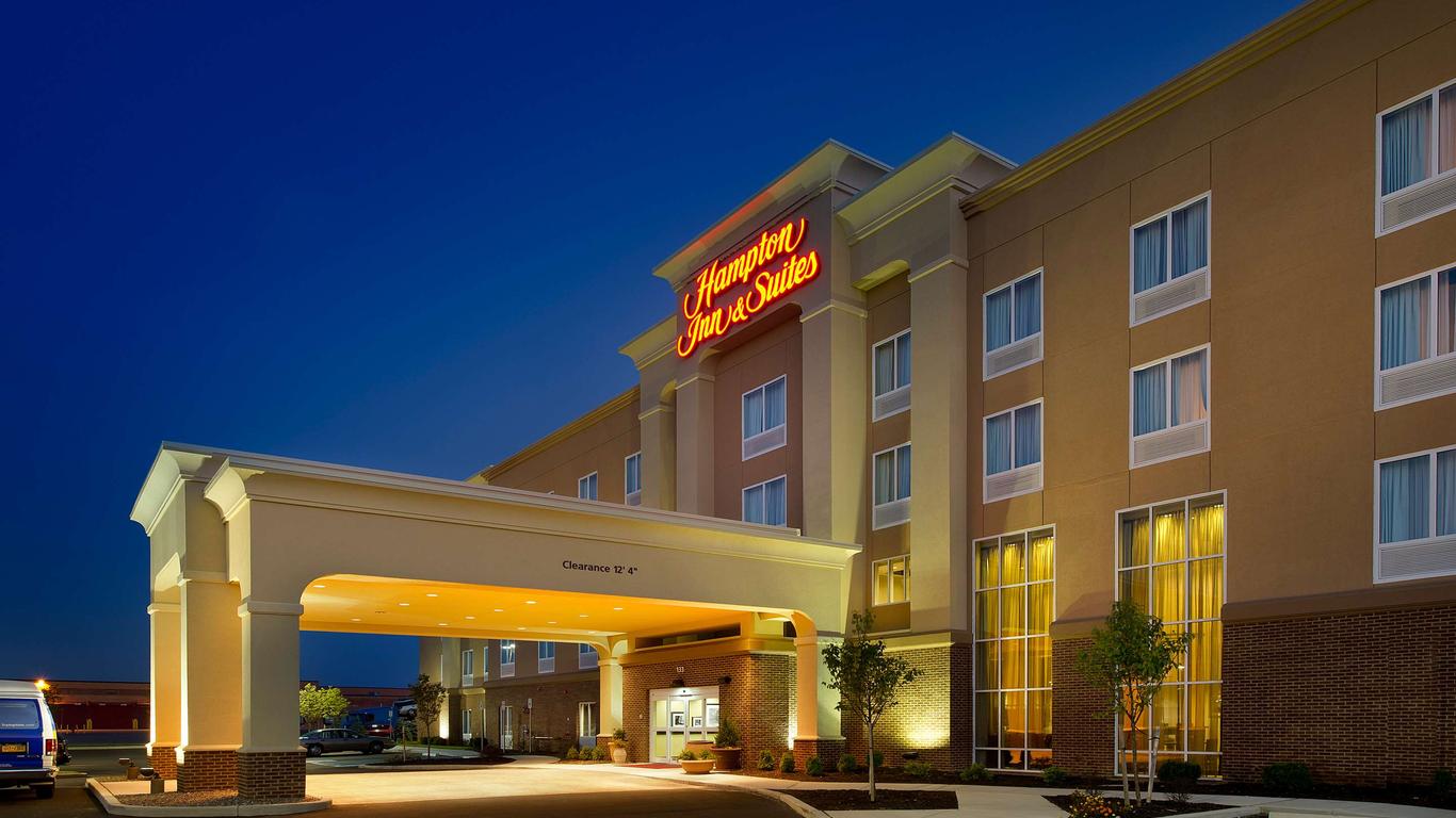 Hampton Inn & Suites Buffalo Airport