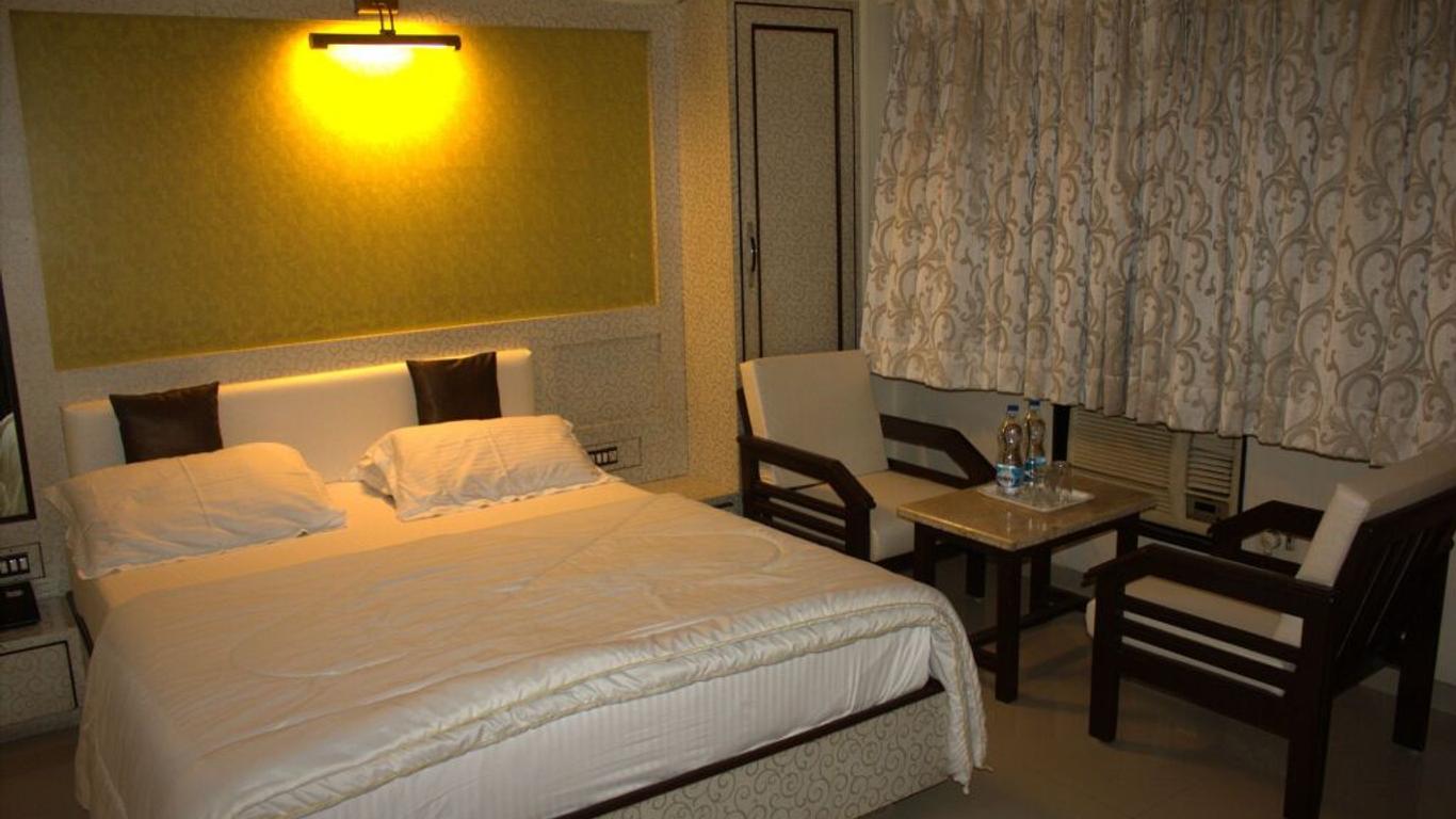 Hotel Solitaire Vashi