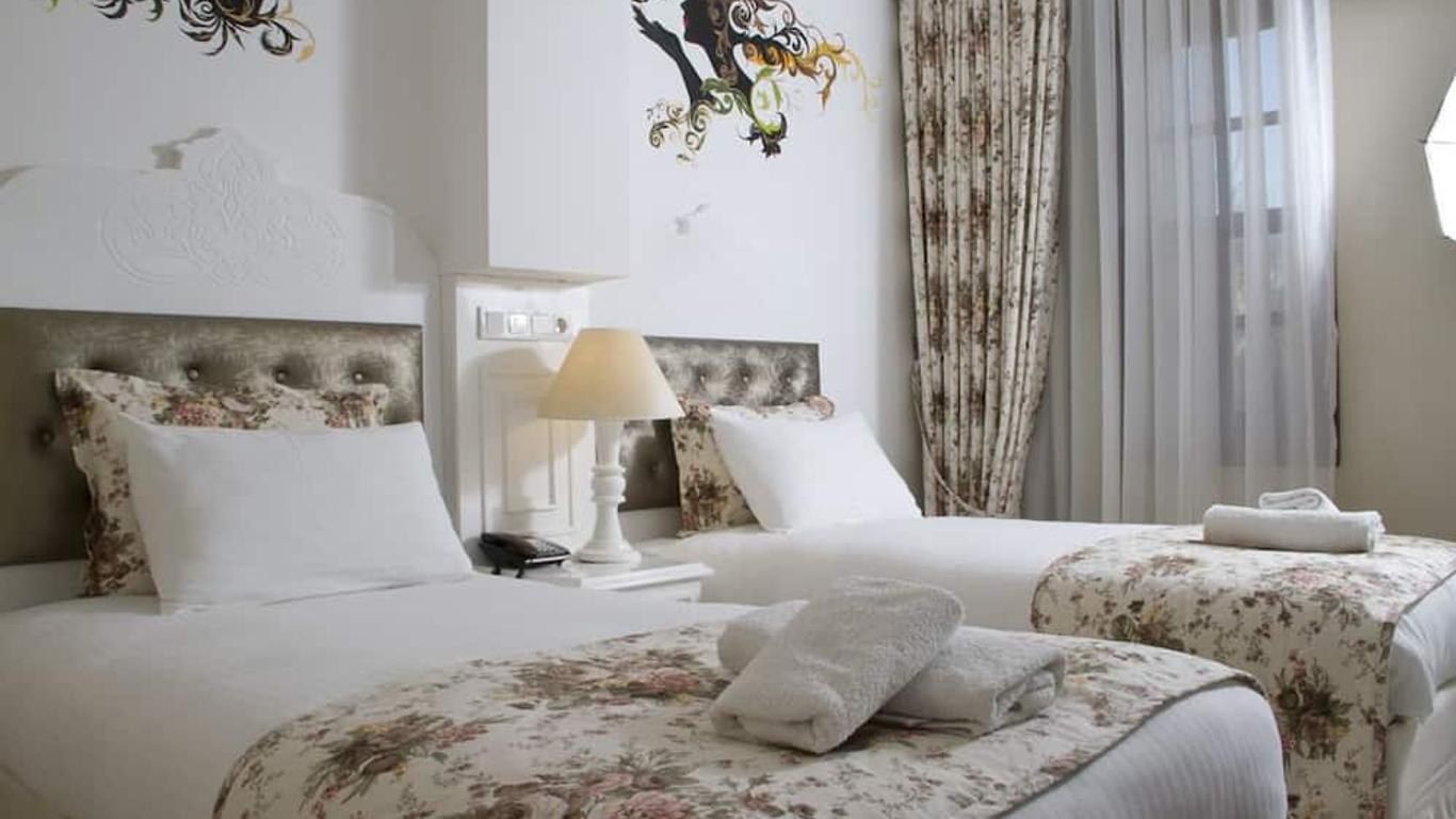 Kaleiçi Ozkavak Hotel