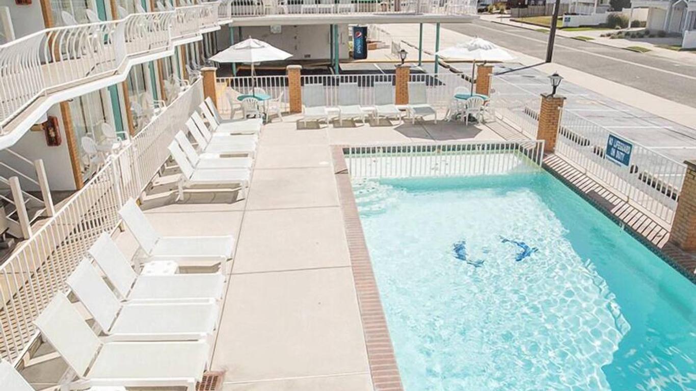 Biscayne Family Resort
