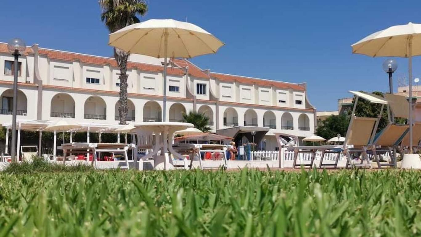 Hotel Relax