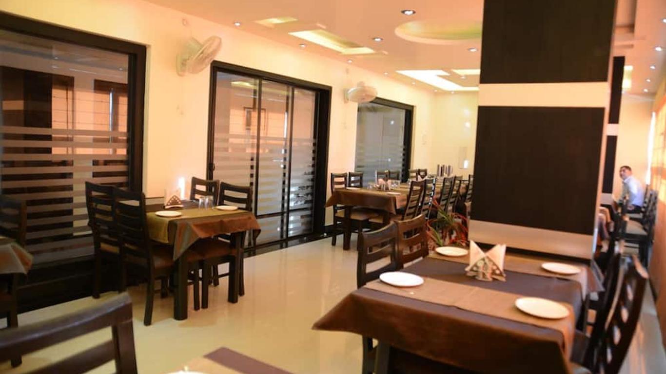 Hotel Divine Destination