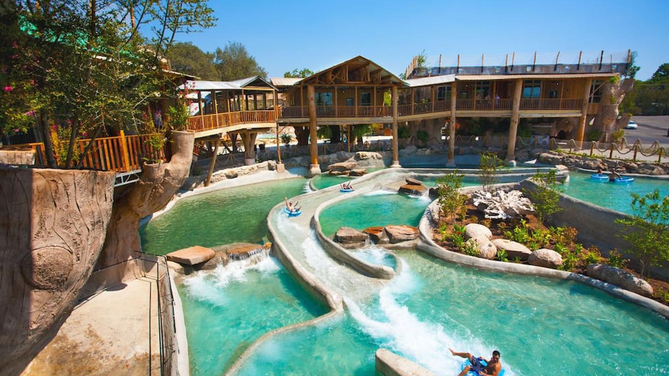 The Resort at Schlitterbahn