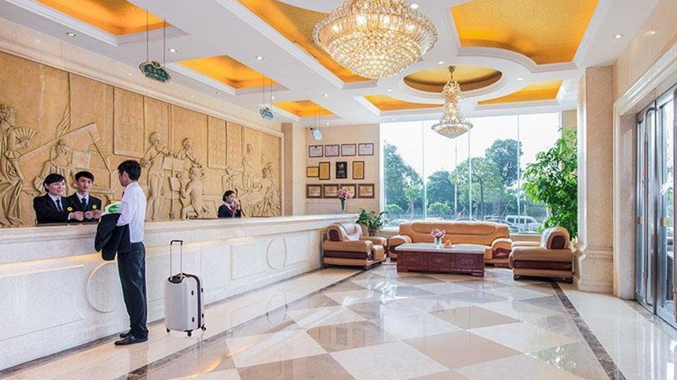 Vienna Hotel Shenzhen Shangjin Center