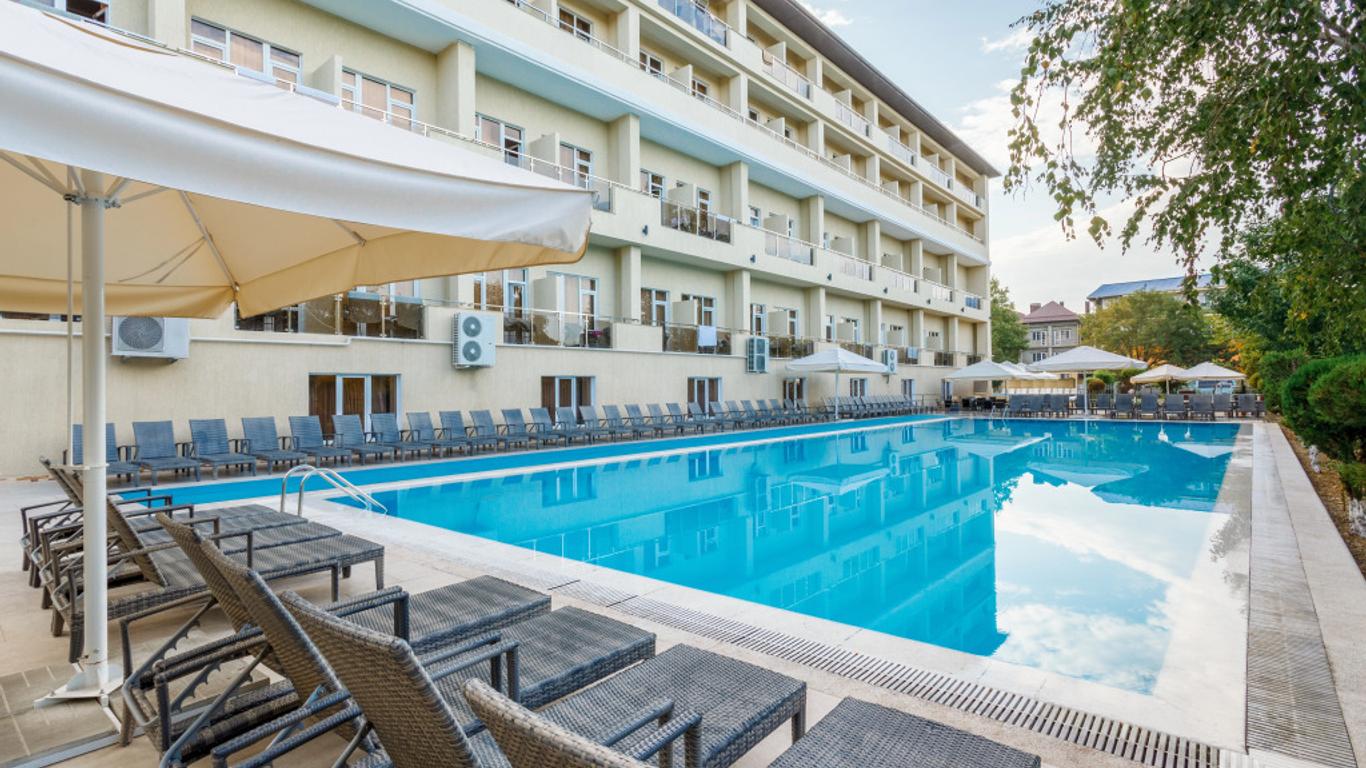 Sunmarinn Resort