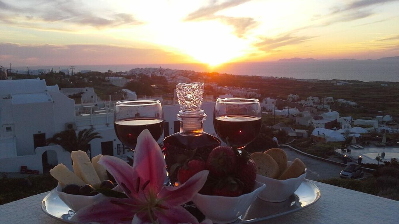 Kiklamino Sunset Studios