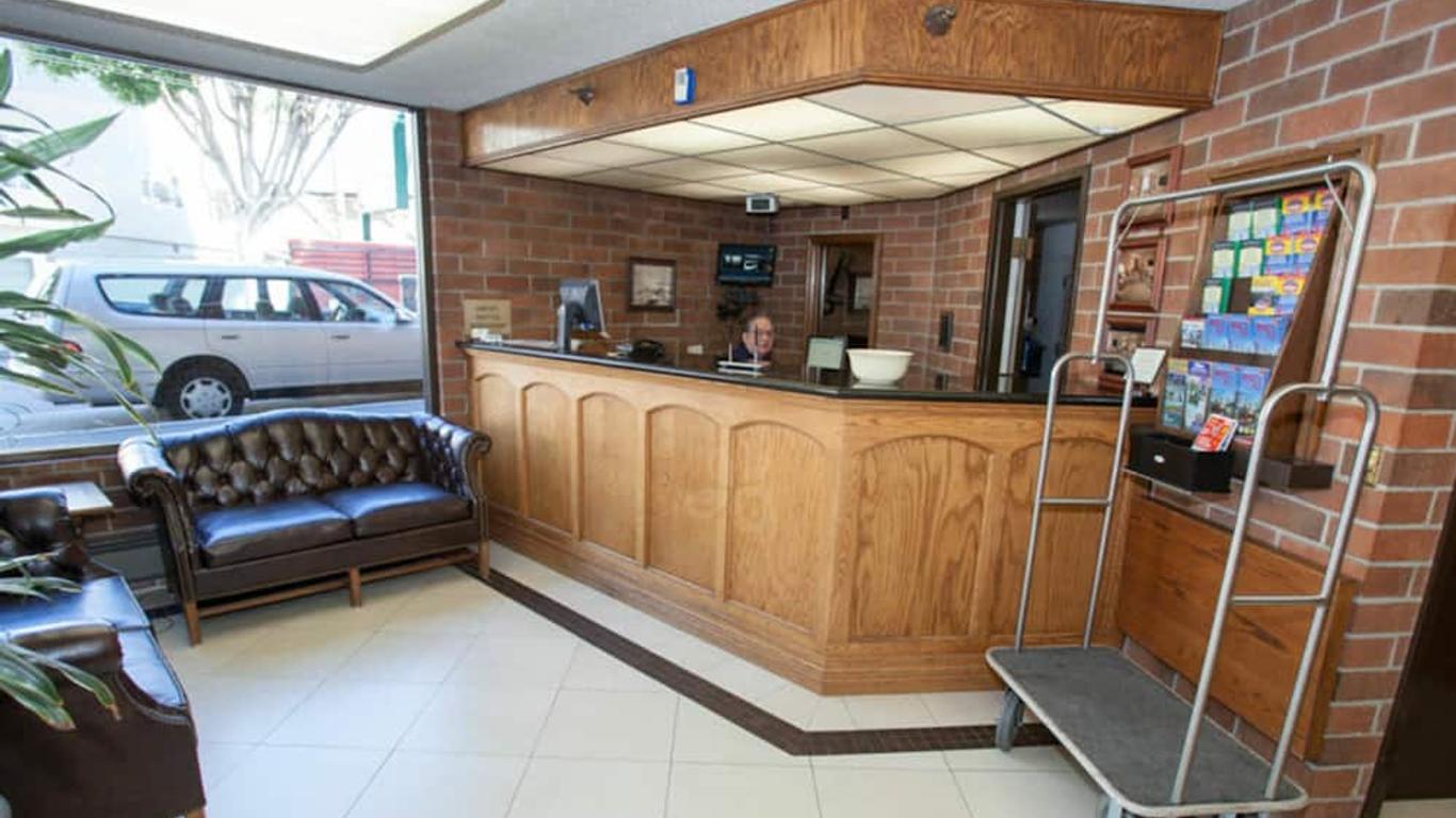 Columbus Inn